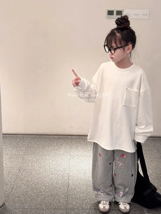 2025秋冬款纯色加绒卫衣口袋白色打底衫时髦百搭宽松上衣潮25878