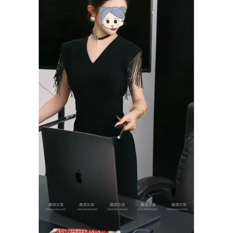 E361夏季新款时尚显瘦气质女士网红洋气连衣裙中长款性感百搭款