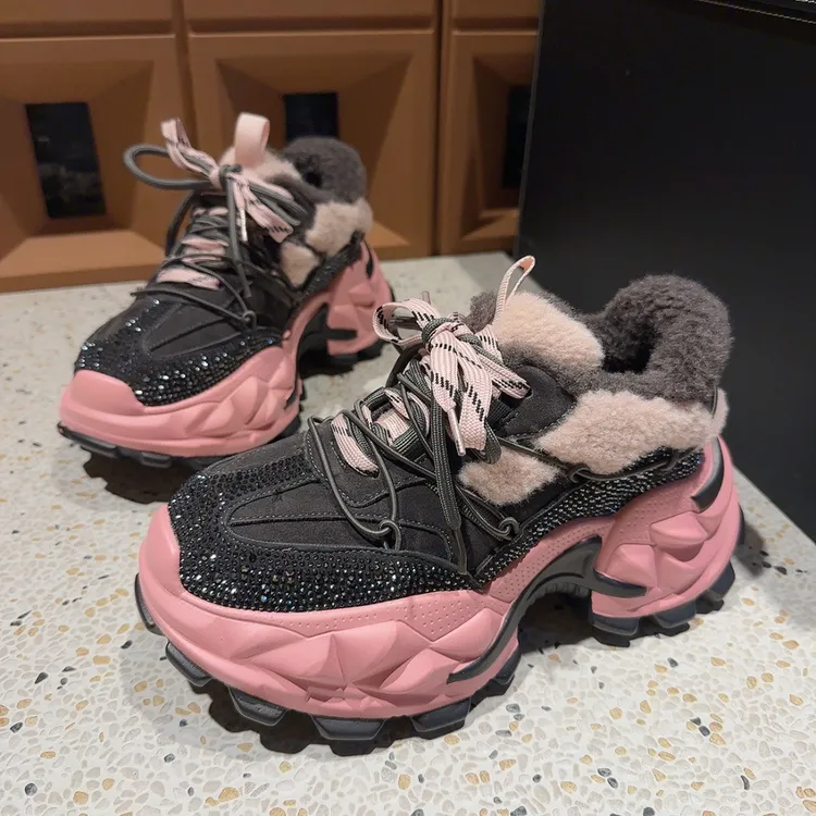 欧货重工水钻毛毛老爹鞋女ins潮加绒撞色休闲鞋保暖满钻运动潮鞋