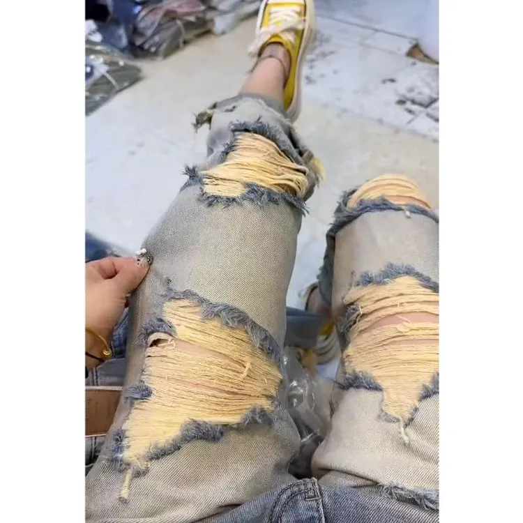 唐芯媛2025夏季新款破洞毛边直筒牛仔裤女洋气减龄高腰显瘦八分裤