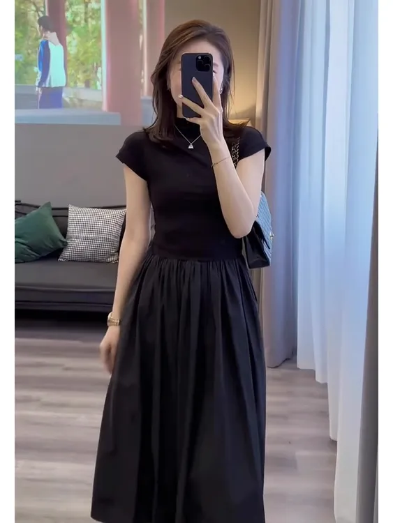 法式赫本风黑色短袖连衣裙女夏季新款修身显瘦气质a字打底长裙子