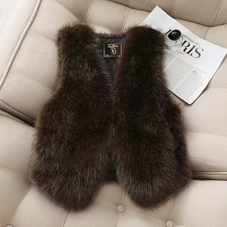 摩卡棕咖色无袖厚款欧美风短款马夹保暖时尚百搭秋冬毛绒韩版