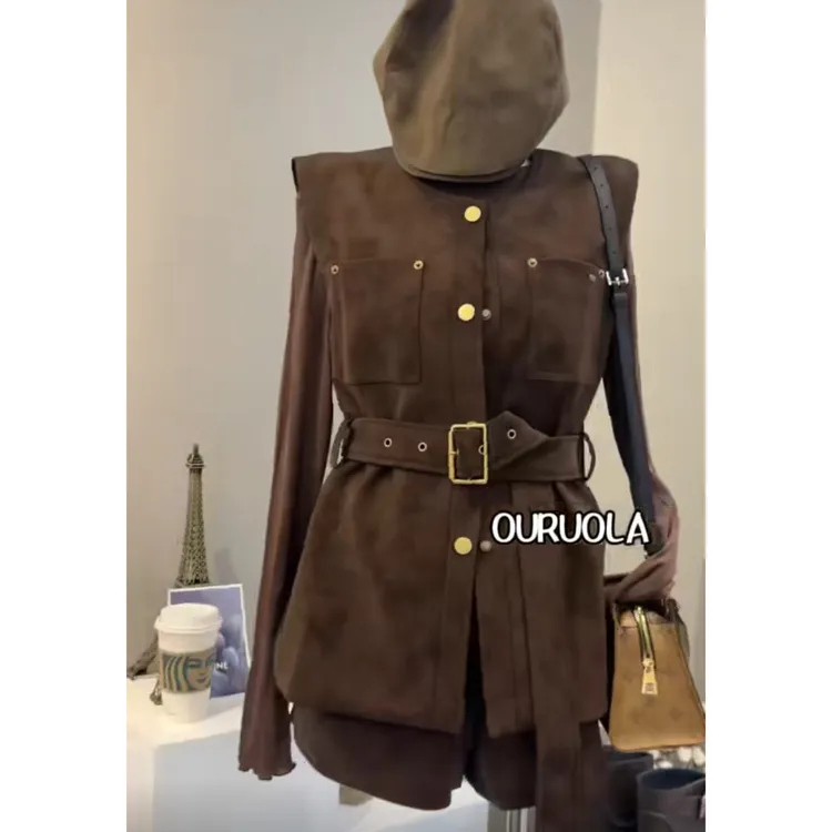 2025秋季新款美拉德法式无袖马甲+长袖打底+高腰短裤三件套套装