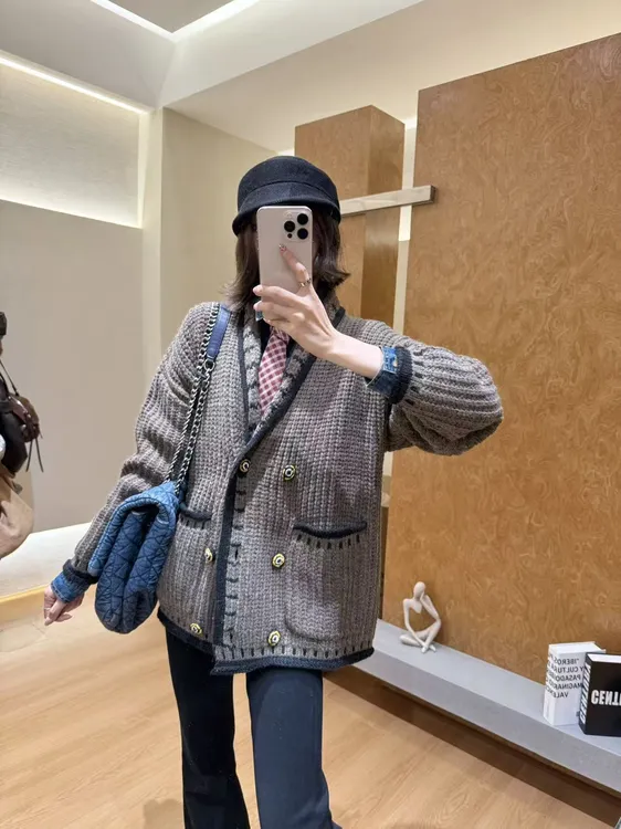 【ZHEN】25K02082 2025新款时尚气质显瘦小众设计师款时尚外套女