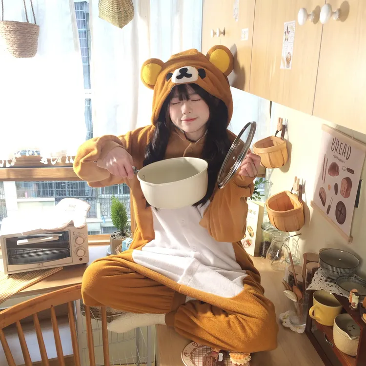 轻松熊连体睡衣女冬季加厚加绒珊瑚绒大码男情侣成人一体式家居服