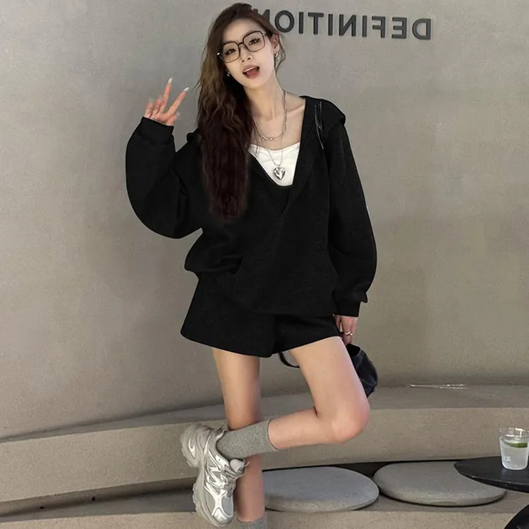 慵懒风长袖连帽卫衣套装女春秋季新款宽松显瘦高腰半身短裙两件套