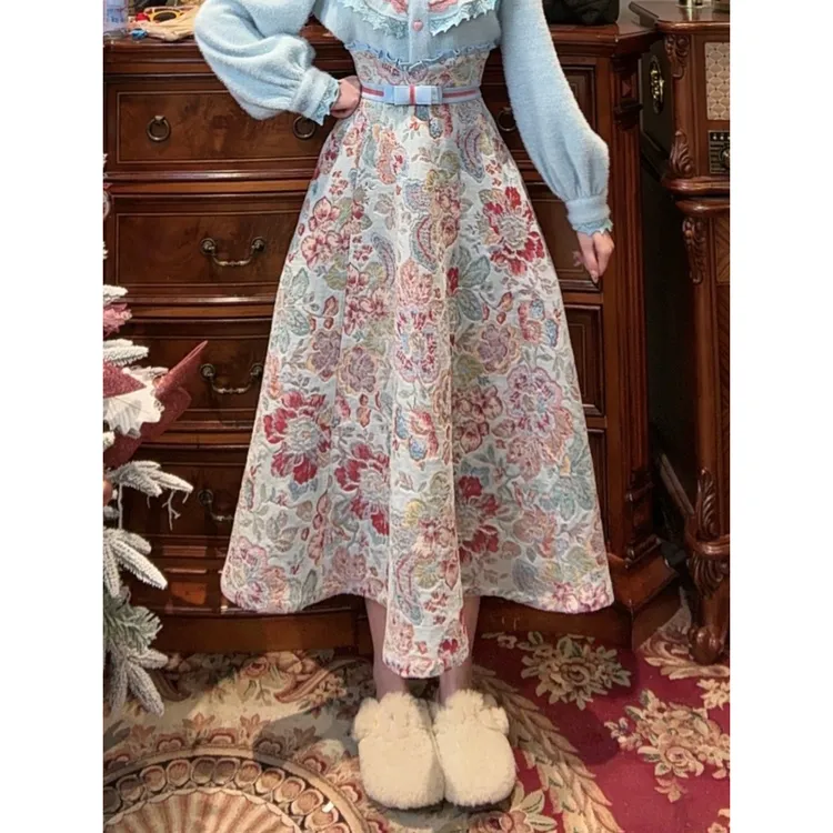 现货 一生罗曼【baby蓝】法式撞色木耳花边设计感提花半身裙B1004