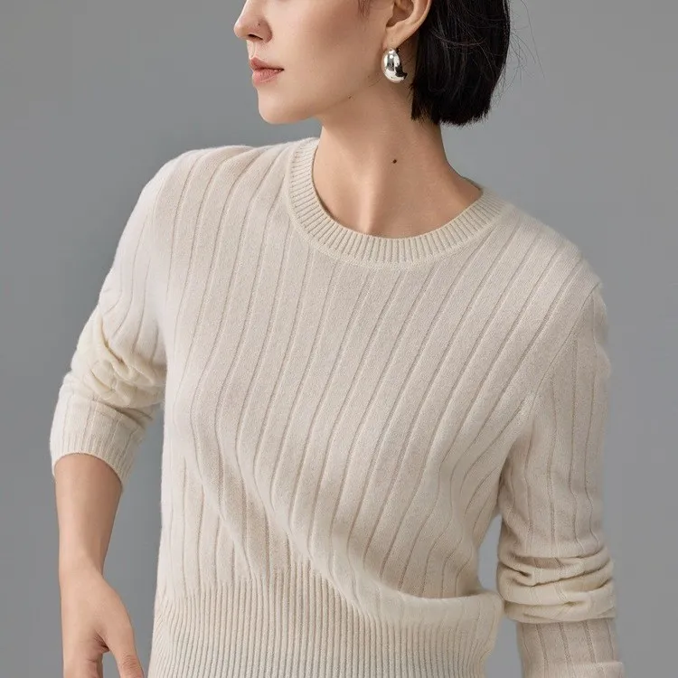 秋冬新款羊绒衫小个子短款显瘦圆领坑条修身100%纯羊绒毛衣