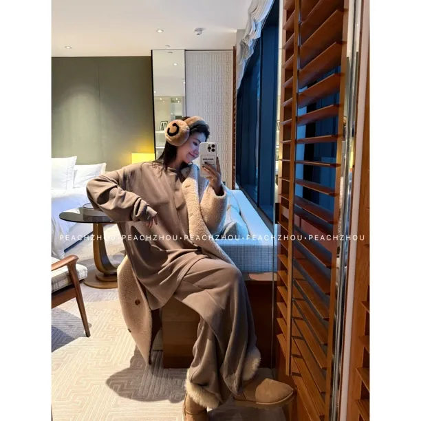 『PEACHZHOU』懒人羊绒桑蚕丝套装 宽松休闲圆领长袖松紧腰直筒长裤