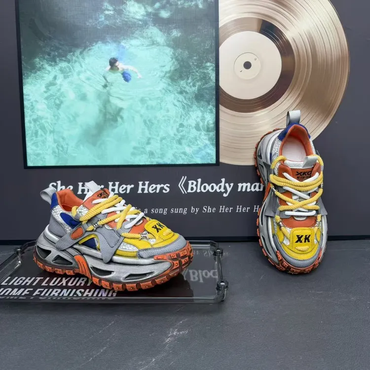 2025年个性潮流百搭增高厚底冬季新品时尚潮鞋拼色男鞋休闲老爹鞋