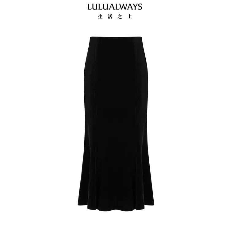 LULUALWAYS【商场同款】25冬季新款复古优雅黑色丝绒鱼尾长半身裙