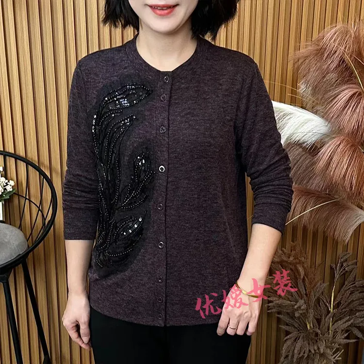 中老年女装秋季时尚圆领开衫亮片小衫宽松显瘦洋气妈妈装长袖上衣