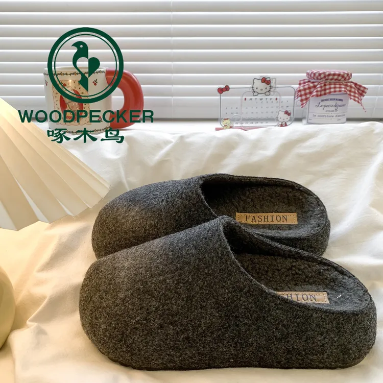 啄木鸟复古厚底勃肯鞋包头半拖鞋女外穿2025秋冬新款韩系加绒棉拖