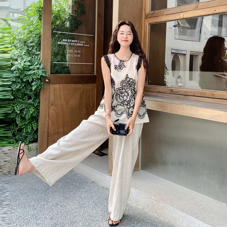 松弛感穿搭套装裤女2025夏季新款显瘦百搭蕾丝拼接无袖上衣阔腿裤