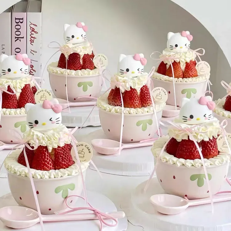 【2碗2勺4碗4勺】圣诞粉草莓蛋糕米饭碗陶瓷釉下彩吃饭碗可爱碗yw