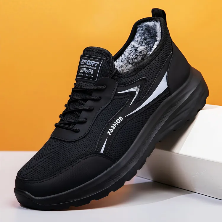 高档加绒保暖男冬季黑色超轻软底防滑耐磨防臭男士运动休闲鞋