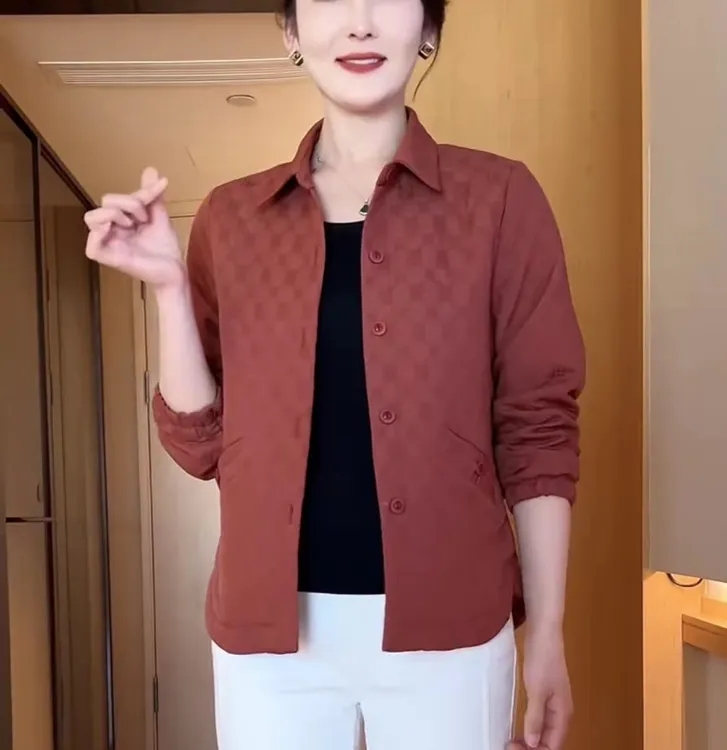 《专柜品质》春季气质时尚洋气中老年宽松夹克大码春秋妈妈装外套W