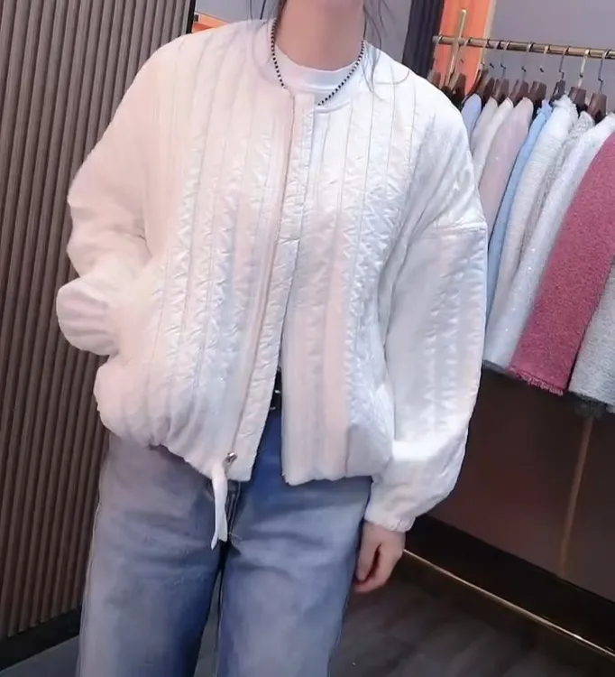 新款气质时尚洋气韩版外套1907