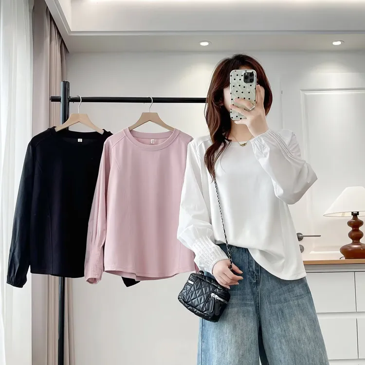 大码女装显瘦法式圆领褶皱风长袖拼接T恤百搭打底衫简约秋季新款