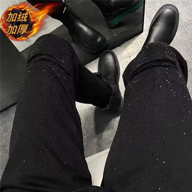黑色烫钻牛仔裤男士秋冬加绒修身弹力小脚裤假破洞休闲长裤子男裤
