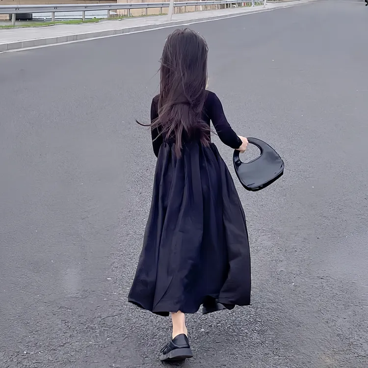 女童连衣裙春秋2025年儿童小黑裙长裙女大童洋气时髦长袖公主裙子