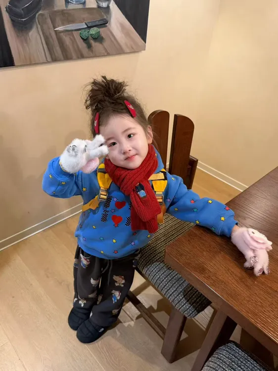 小思家冬季女童新款韩版蓝色星星连帽卫衣KT休闲裤厚款套装