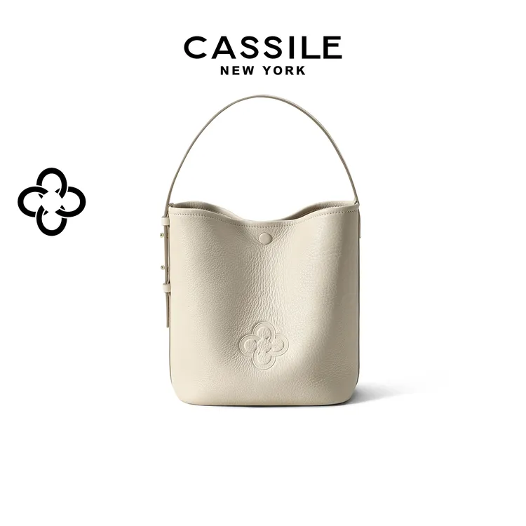 CASSILE/卡思乐中号鹿皮水桶包2025新款高级感手提菜篮子