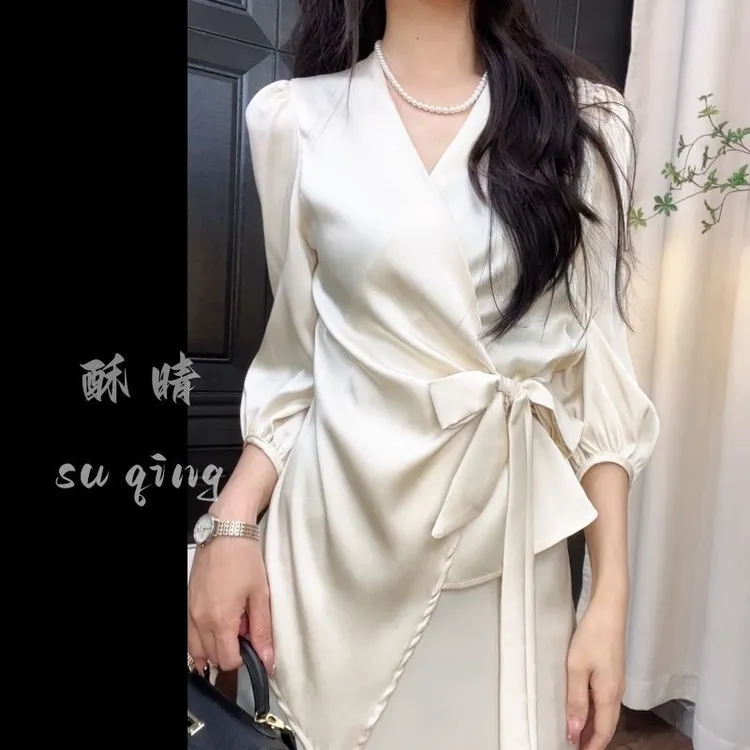 轻熟绸缎新款法式独特设计绑带紫色修身上衣衬衣衬衫收腰小众