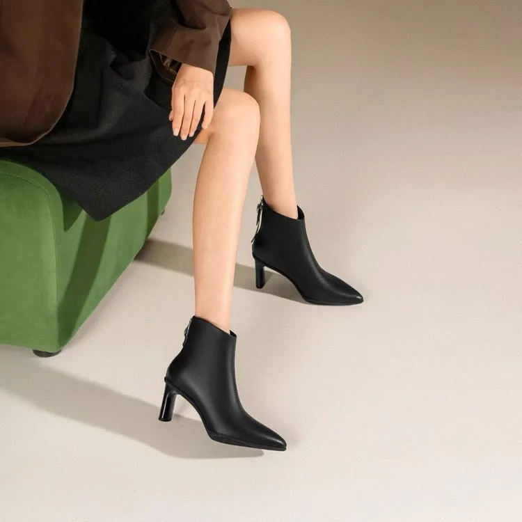 防水台米白女靴时尚尖头后拉链短靴尖头半靴粗跟运动风高跟