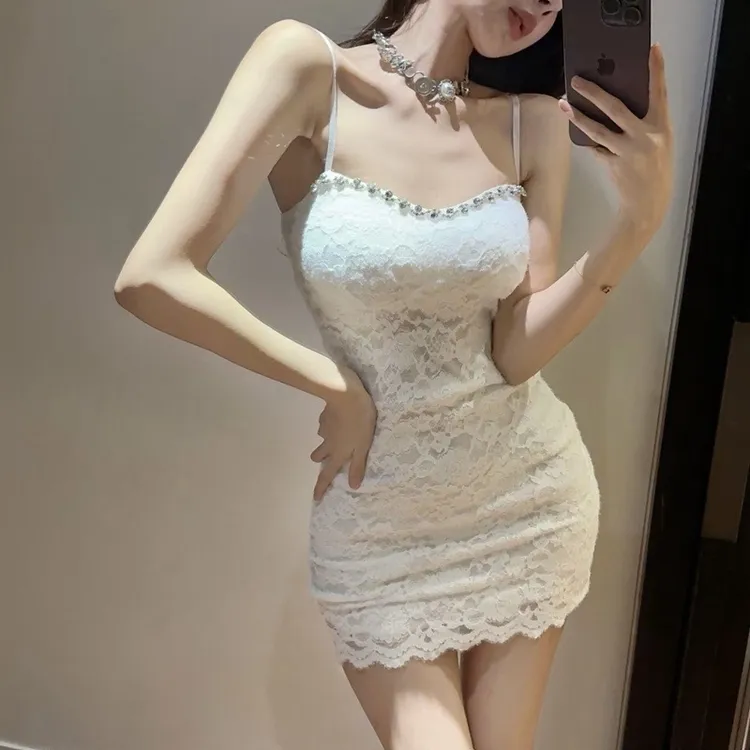 性感蕾丝吊带连衣裙重工镶钻气质打底收腰包臀短裙女新品辣妹裙子