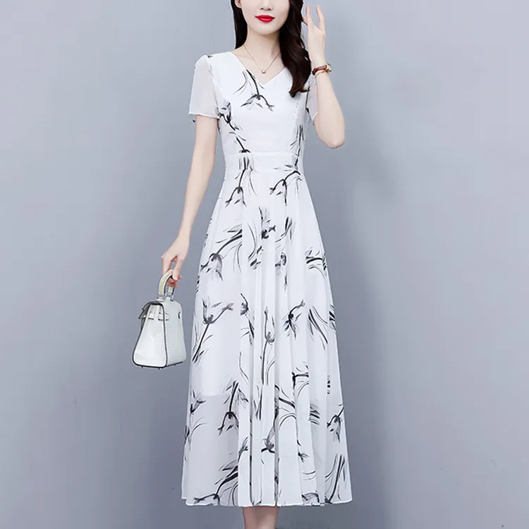 雪纺碎花连衣裙子女夏季2025新款今年流行高端奢华品牌温柔风裙子