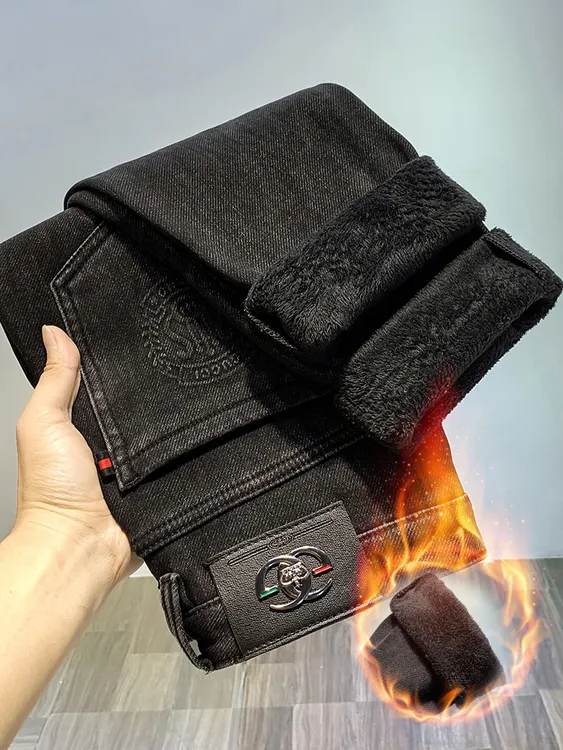 加绒直筒男牛仔裤秋冬季黑色加绒加厚潮牌高端简约微锥休闲长裤子