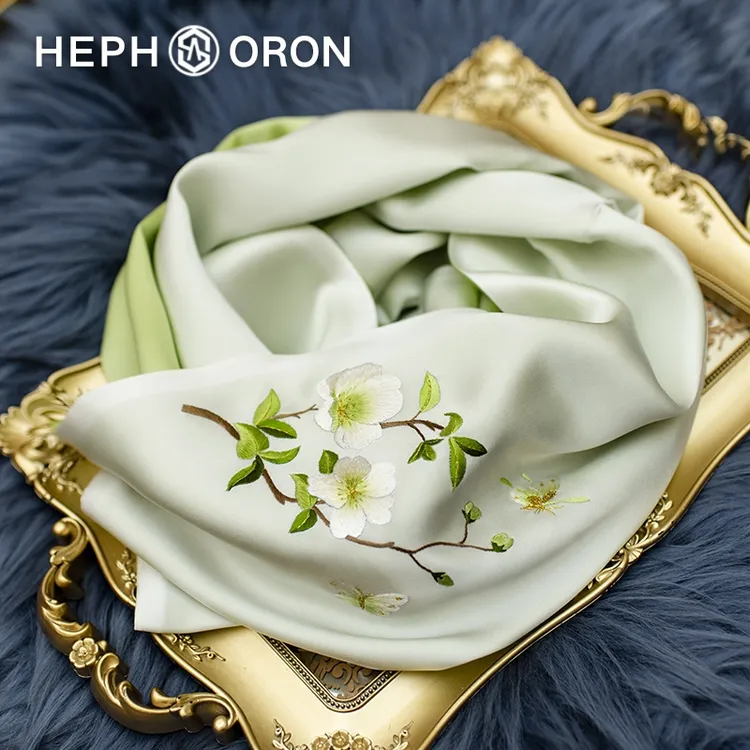 HEPHSORON苏绣丝巾礼盒送妈妈绿色海棠花刺绣披肩桑蚕丝真丝围巾