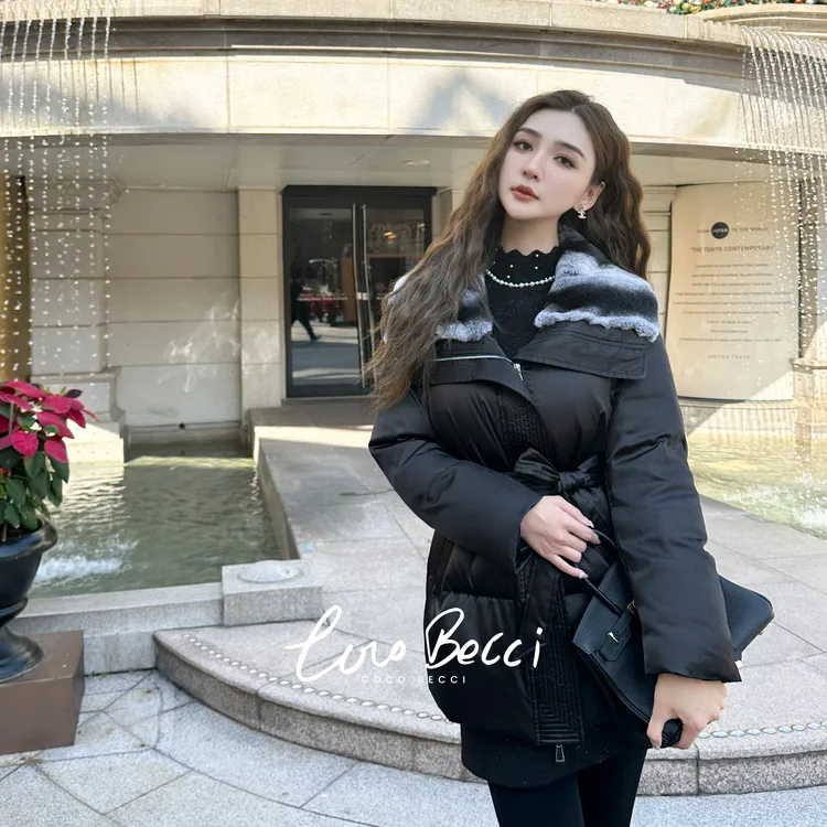 COCO BECCI【龙猫鹅绒服】95鹅桑蚕丝渐变兔毛鹅绒外套CFJJD301148