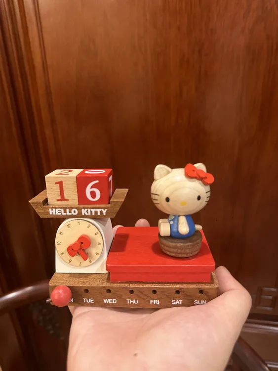 KT台历万年历摆件木质音乐盒