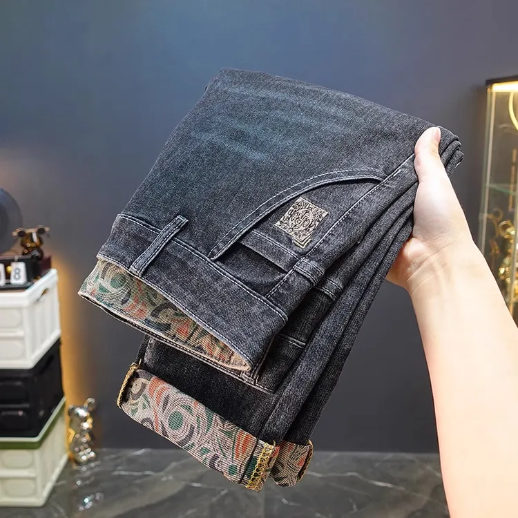 秋冬季印花牛仔裤男搭配时尚牛仔裤男裤刺绣直筒印花弹力牛仔裤男