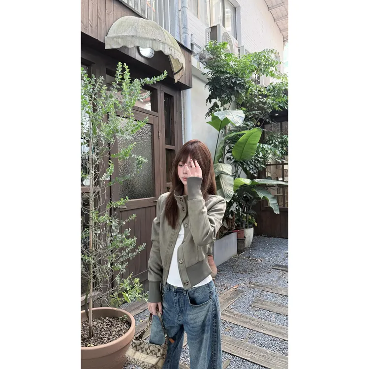 美式复古立领夹克外套女收腰修身显瘦设计感小众秋季短款开衫上衣