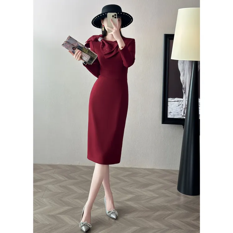 ZEROYK气质名媛时尚连衣裙女高级感春季蝴蝶结设计减龄显瘦包臀裙