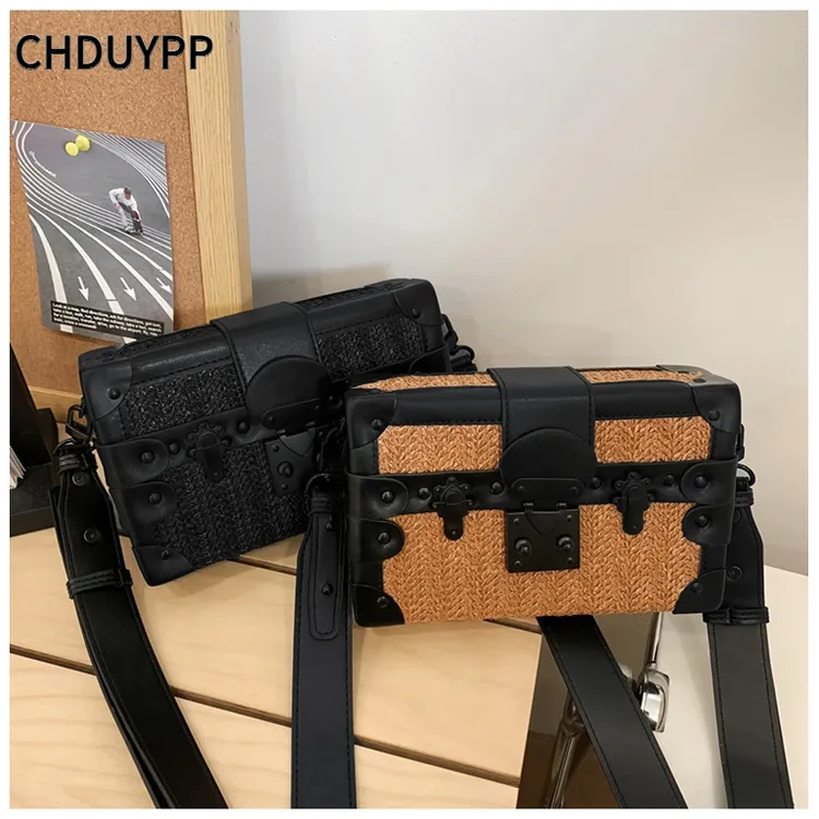 德国品质高级感盒子包原创潮牌小方包男时尚潮流斜挎包百搭单肩包