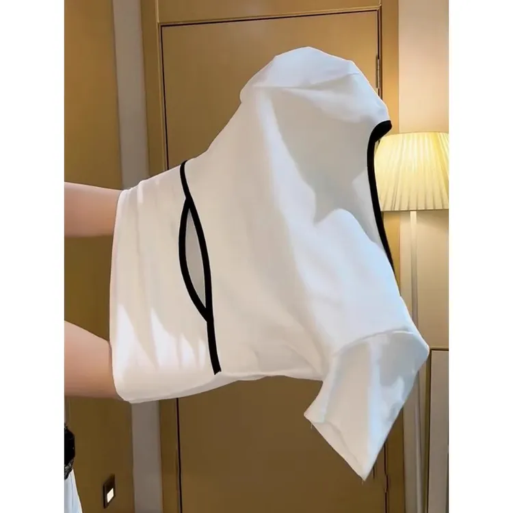 时尚方领简约T恤纯色夏季洋气减龄独特字母露背薄款镂空印花短袖