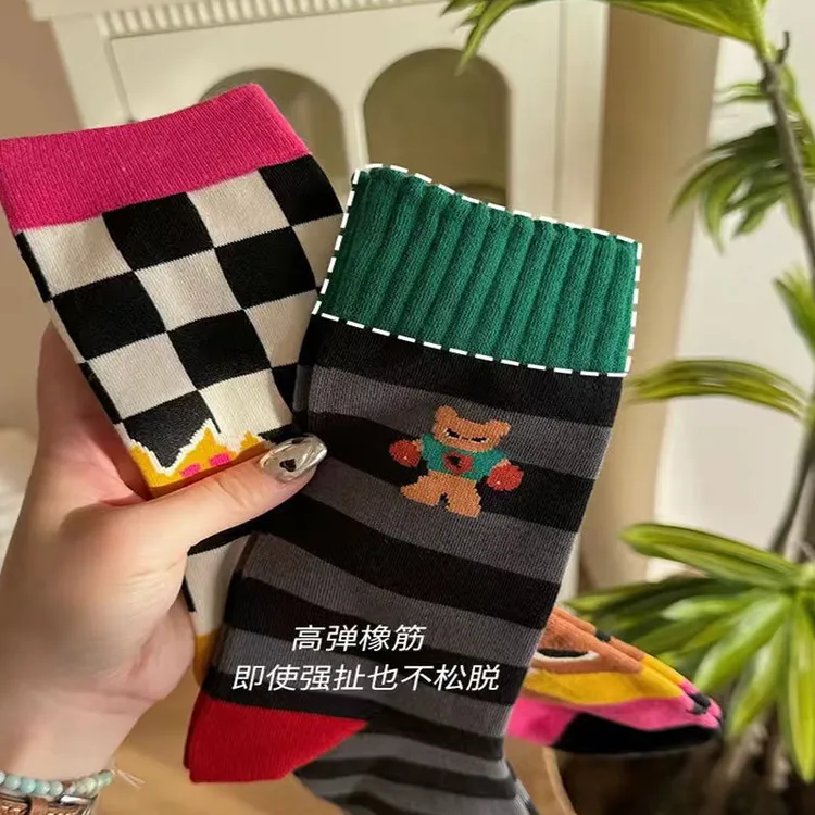 可爱袜子女中筒袜春秋款长袜ins潮卡通搞怪小熊韩国创意秋冬袜