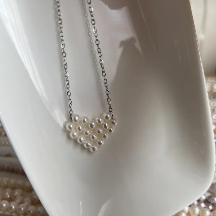 极光赛澳白无核珍珠项链桃心编织款项链俏皮可爱灵动精灵仙子项链