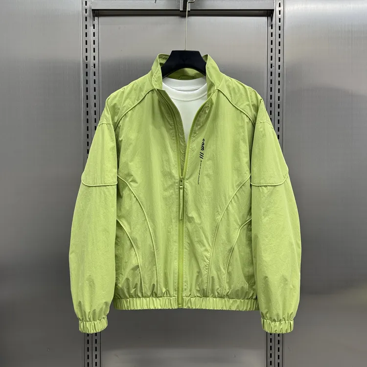 2025春夏薄款宽松立领夹克男士休闲透气痞帅高级感拼接时尚外套男