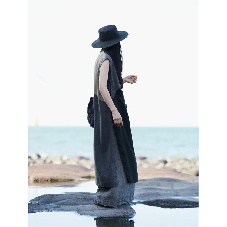 几见 原创设计春夏汉麻棉真丝背心V领坎肩连衣裙撞色复古风W52602