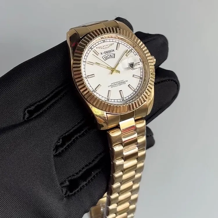 高级感男士手表男款轻奢带日历钢带男商务防水石英表经典