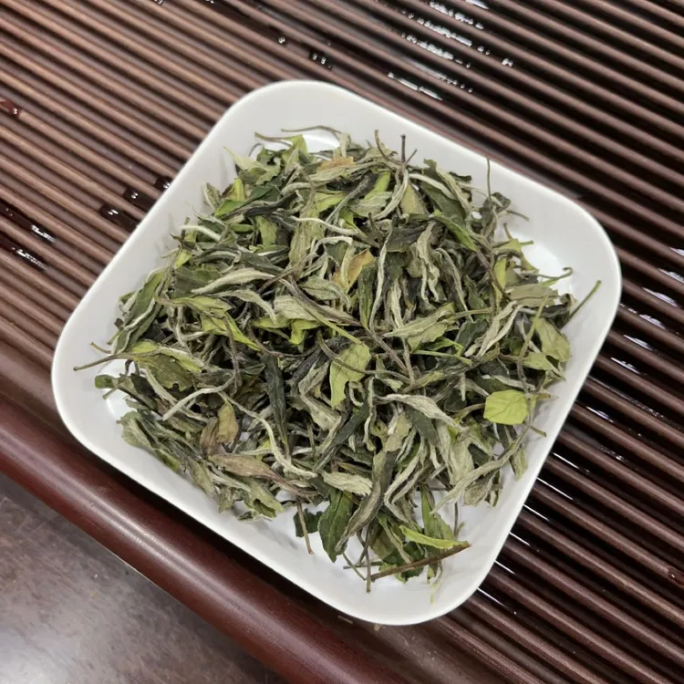 明前白牡丹正宗福鼎磻溪高山白茶花香水甜瓜果蜜韵老树传统工艺茶