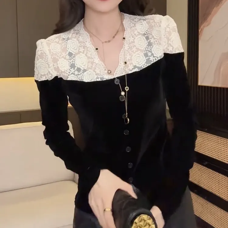 法式温柔风蕾丝拼接长袖打底衫秋冬收腰显瘦气质上衣女
