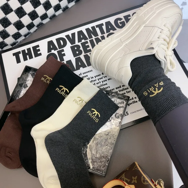 【烫金大半香】欧货轻奢香风洋气时尚堆堆袜灰色女透气双针百搭潮袜