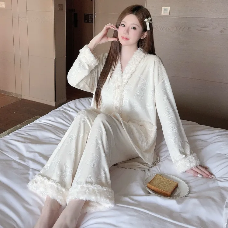 轻奢小香风睡衣女秋冬季加绒加厚双面绒家居服保暖海岛绒两件套装
