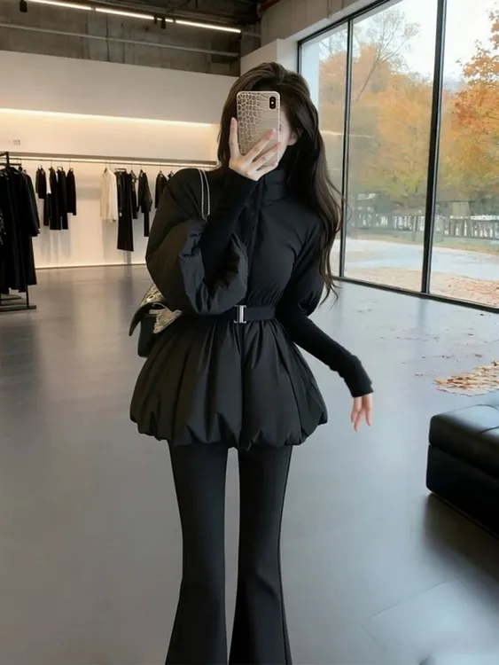 保暖棉服女冬季2025新款加厚独特超好看气质收腰黑色花苞夹棉外套